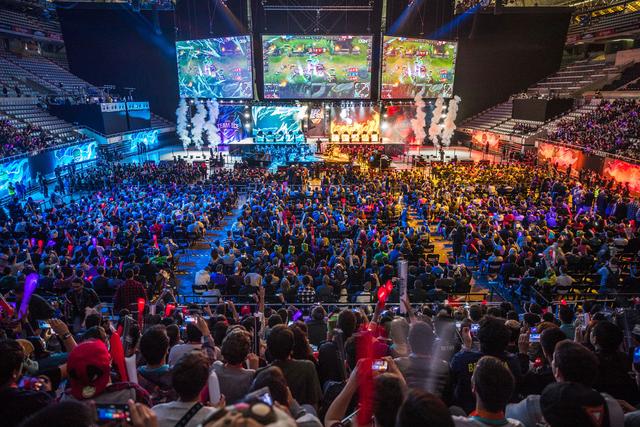 曝Uzi将复出年薪或达到9位数，BLG是否有望集齐豪华阵容？