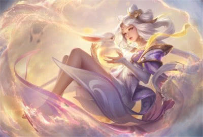 Xun ：对线都特别强，配合也都很好，所以会让我们赢游戏比较简单